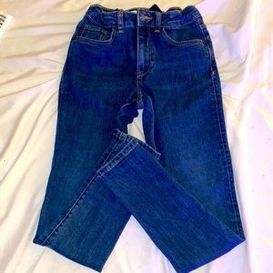 Girl Zara jeans